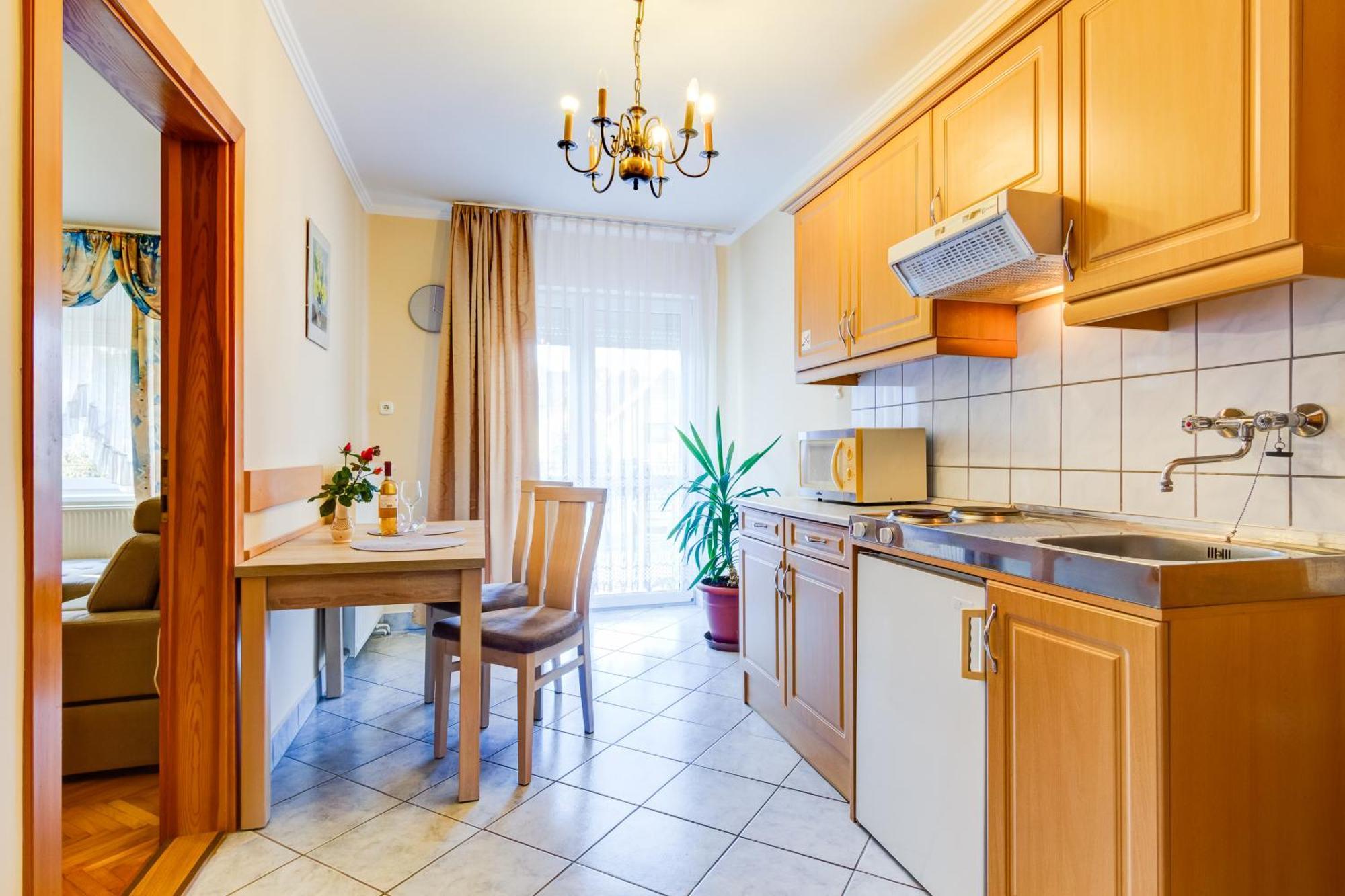 Ilona Apartman Hévíz מראה חיצוני תמונה