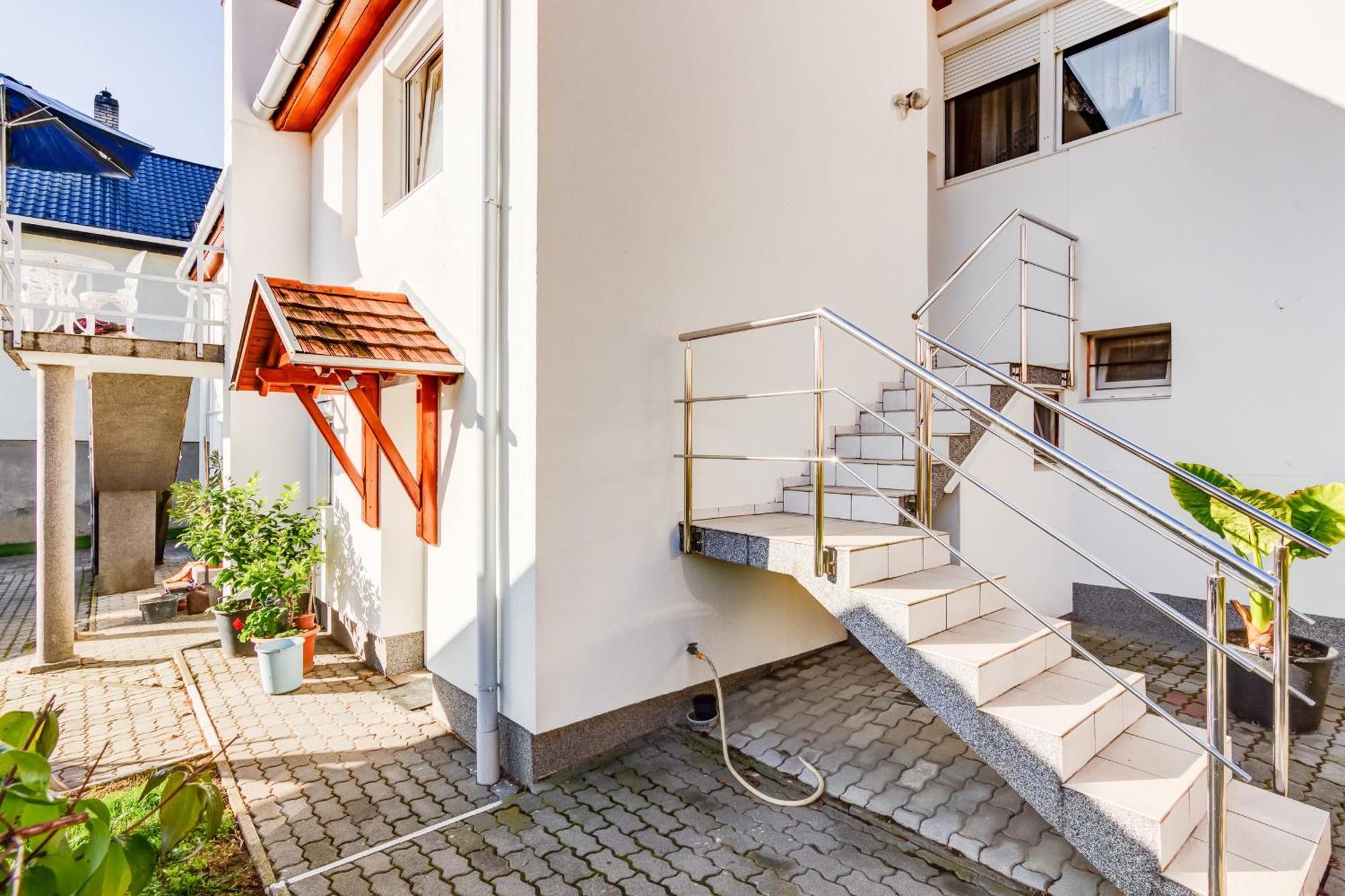 Ilona Apartman Hévíz מראה חיצוני תמונה